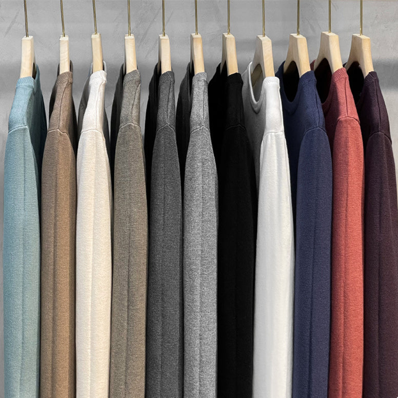 Einfarbiges Strick-Basisshirt mit Rundhalsausschnitt für Herren