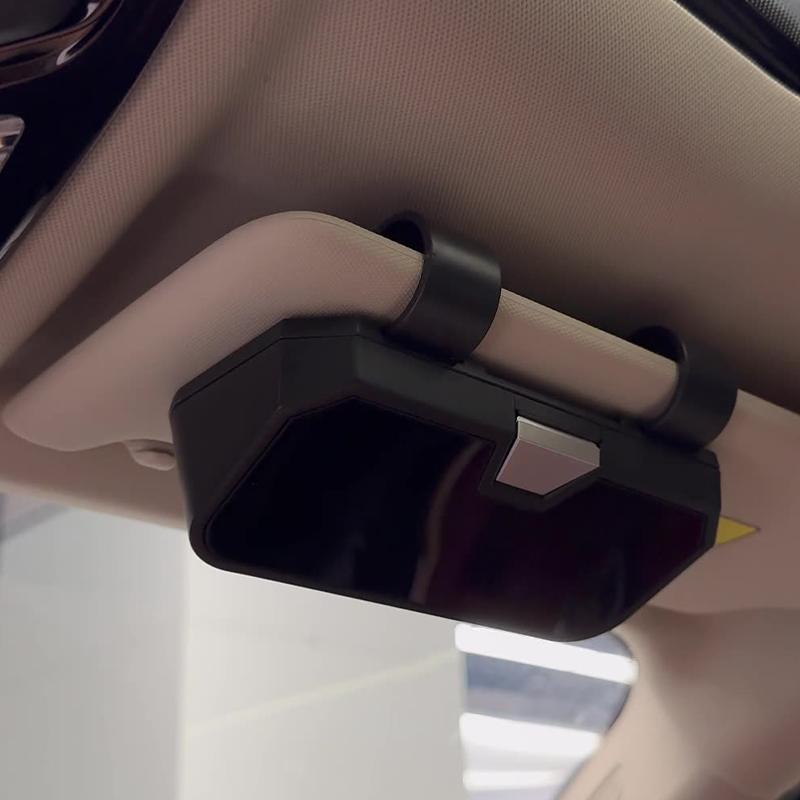 Aufbewahrungsbox für Sonnenbrillen im Auto