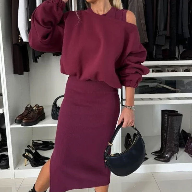 Damen-Set mit Sweatshirt mit schrägen Schultern und ärmellosem Kleid