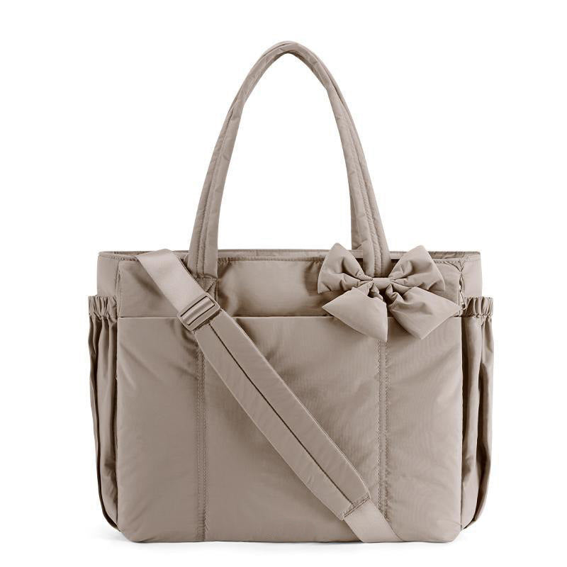 Multifunctional sports bag for leisure time