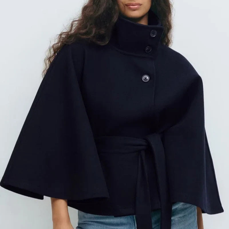 💎 Exklusives Angebot ✨ Damen-Capejacke mit Stehkragen und Taillengürtel – elegante Passform, zeitlose Eleganz und luxuriöse Ausstrahlung 👗