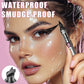 Eyeliner mit Flügelstempel