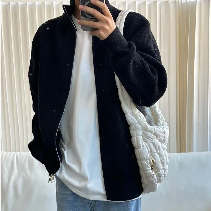 Herren-Strickjacke mit durchgehendem Reißverschluss