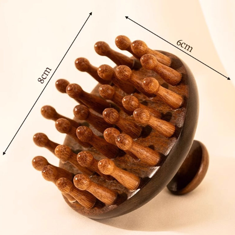 Massagekamm aus natürlichem Sandelholz