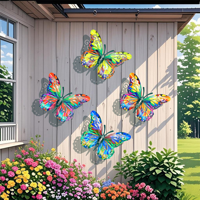 Metall-Schmetterling als Wanddekoration für den Außenbereich