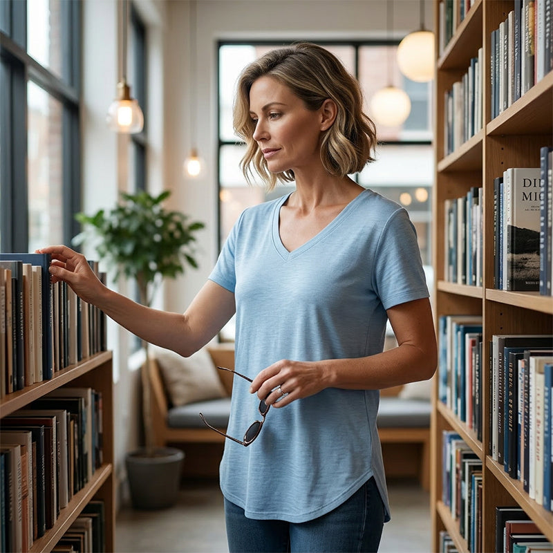 Lässiges Damen-T-Shirt mit V-Ausschnitt und kurzen Ärmeln