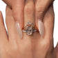 Minimalistischer Ring mit smaragdgeschliffenem Stein
