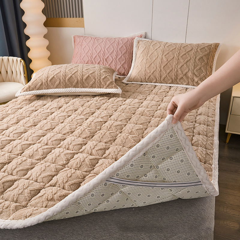 Jacquard Comfort Warm Matratze & Kissenbezüge